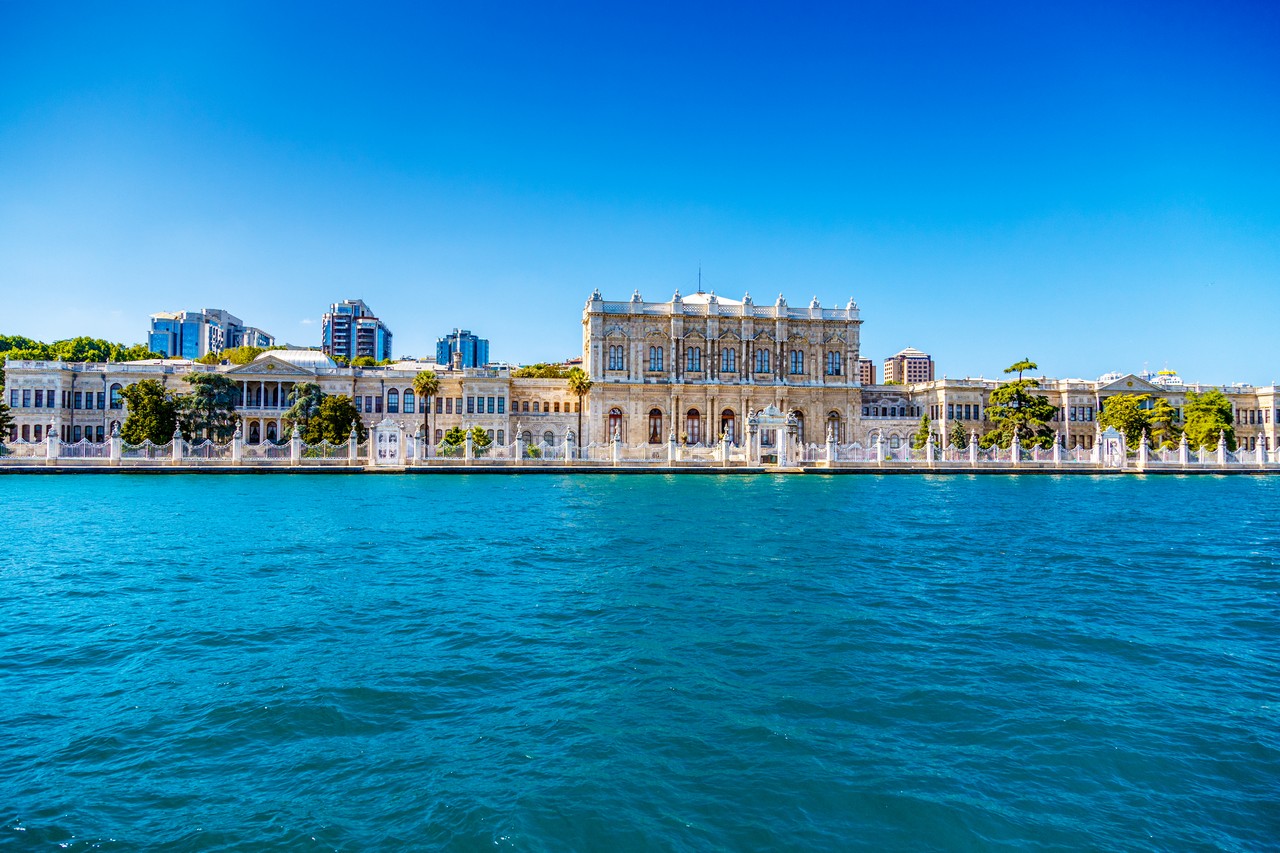 dolmabahce palace istanbul